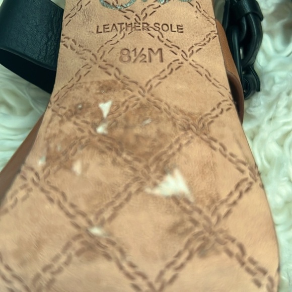 GORGEOUS L.A.M.B. by Gwen Stefani Tan with Blk & Yellow Platform Stiletttosπ π - Picture 15 of 15